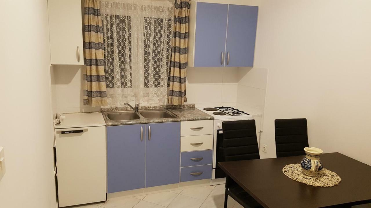Cerova Apartman *